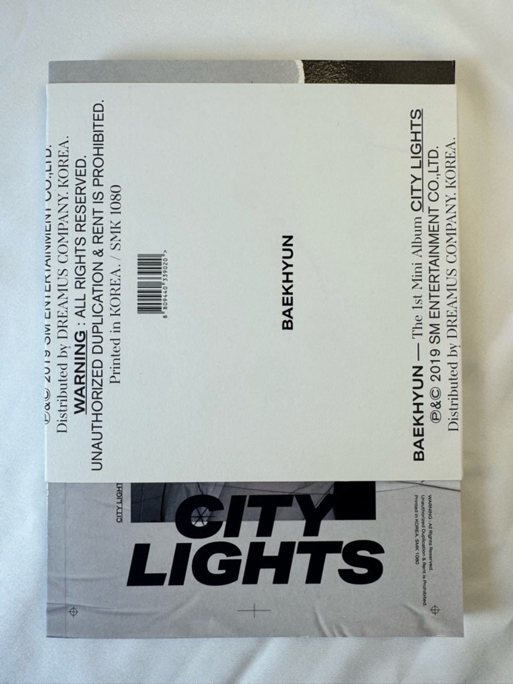Baekhyun CITY LIGHTS 1st Mini Album CD and Poster - Picture 3 of 16